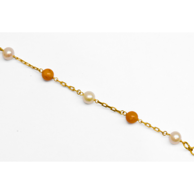 Picture of Amber and Pearl Bracelet